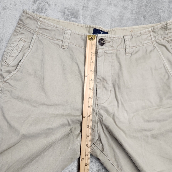 American Eagle mens khaki longboard shorts size 34 excellent used condition - Picture 3 of 9